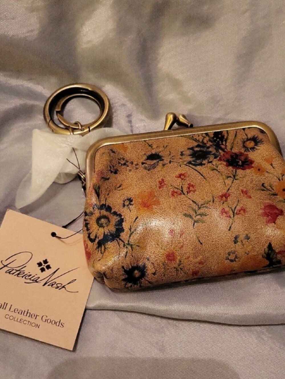 Patricia NASH BORSE KEY FOB COIN WALLET BNWT HL  Prairie Rose